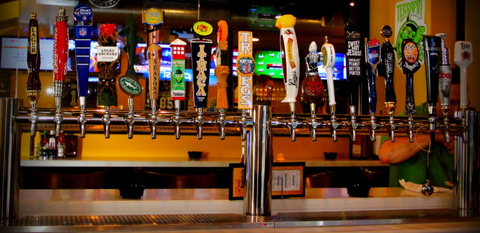 Underdog Sports Bar and Grill