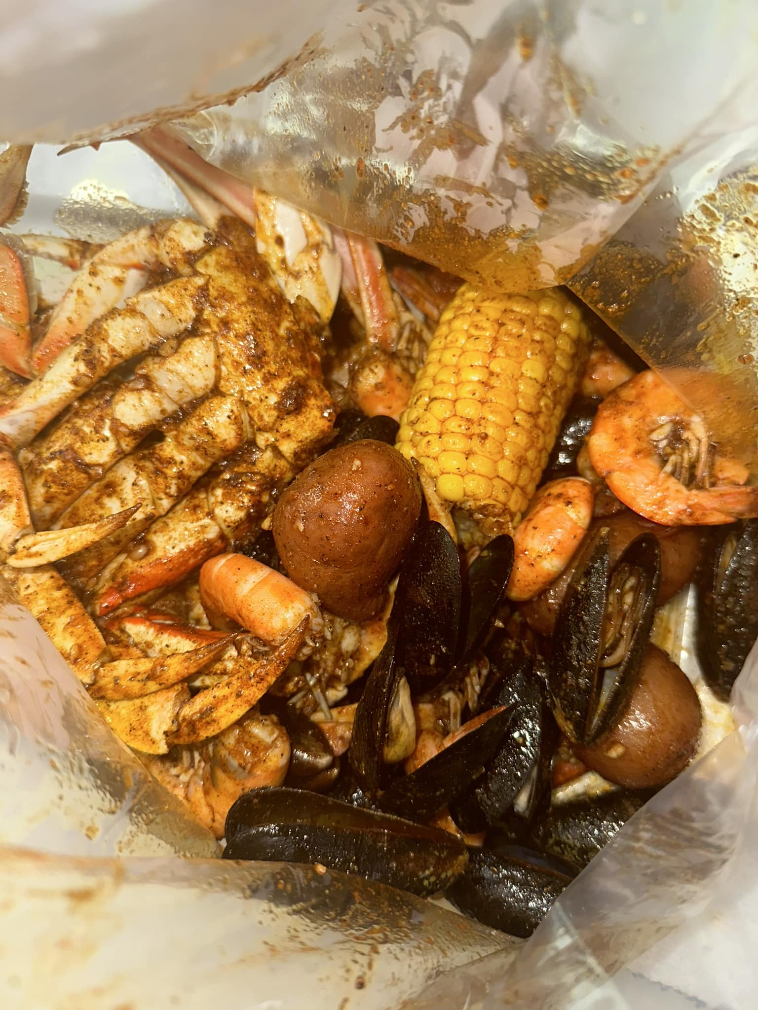 Crackin' Crab Seafood Boil 