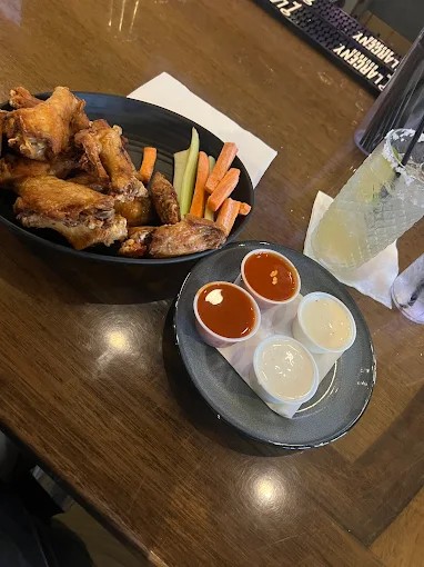 Sandlot Sports Bar
