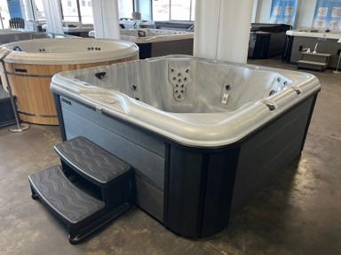 Nordic Jubilee SE Hot Tub